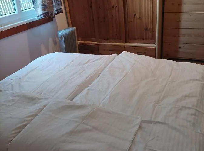 Fantastyczny Dom W Lesie Hébergement de vacances Dlugosiodlo